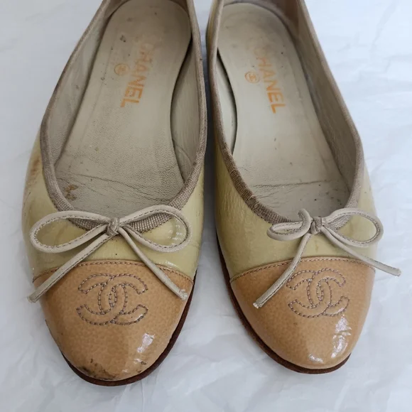 Chanel ballet flats cap toe size 37.5 patent